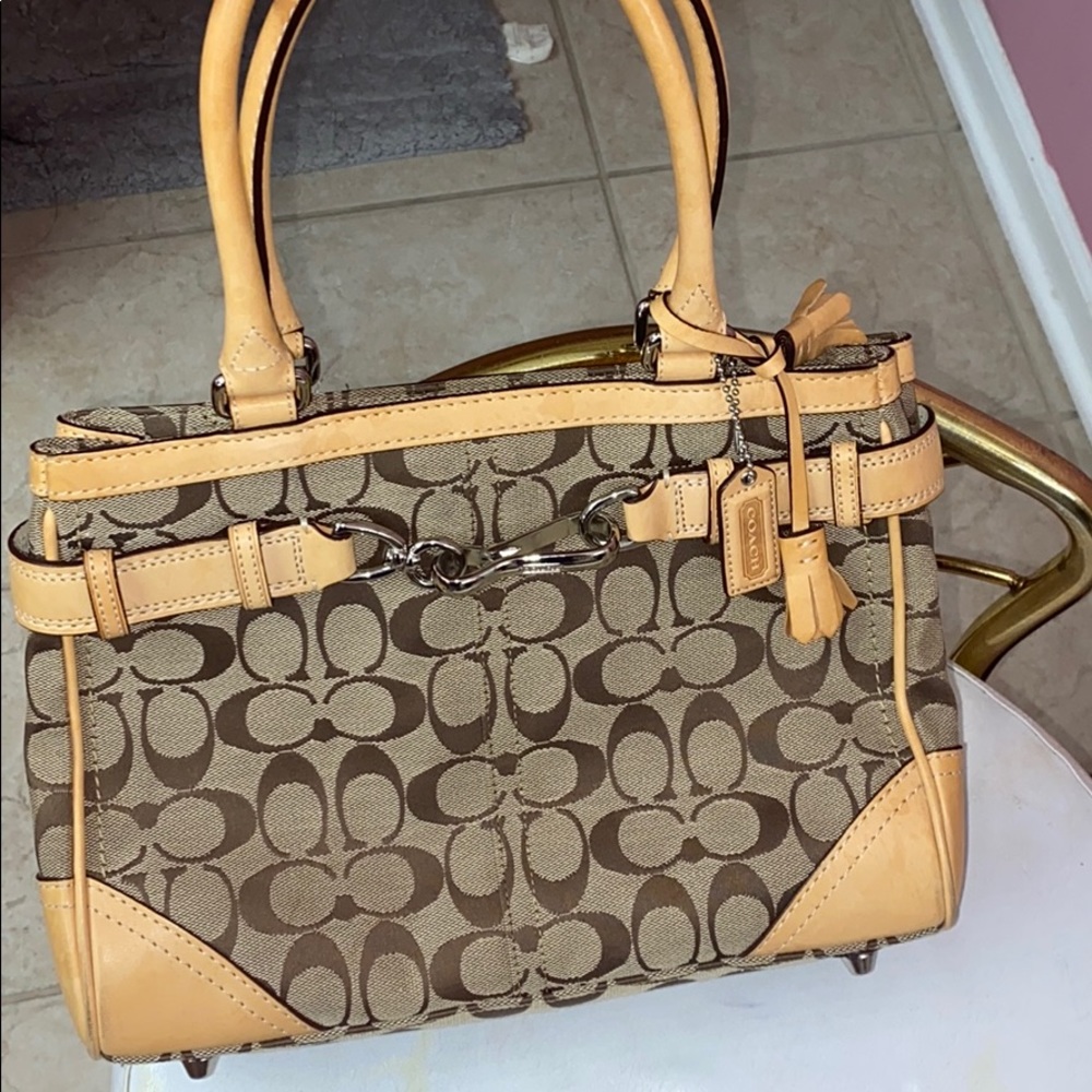 Coach Authentic Handbag With Peach Color Accents Gem